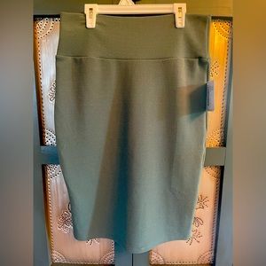 LulaRoe Cassie Sage Green Pencil Skirt Sz M
